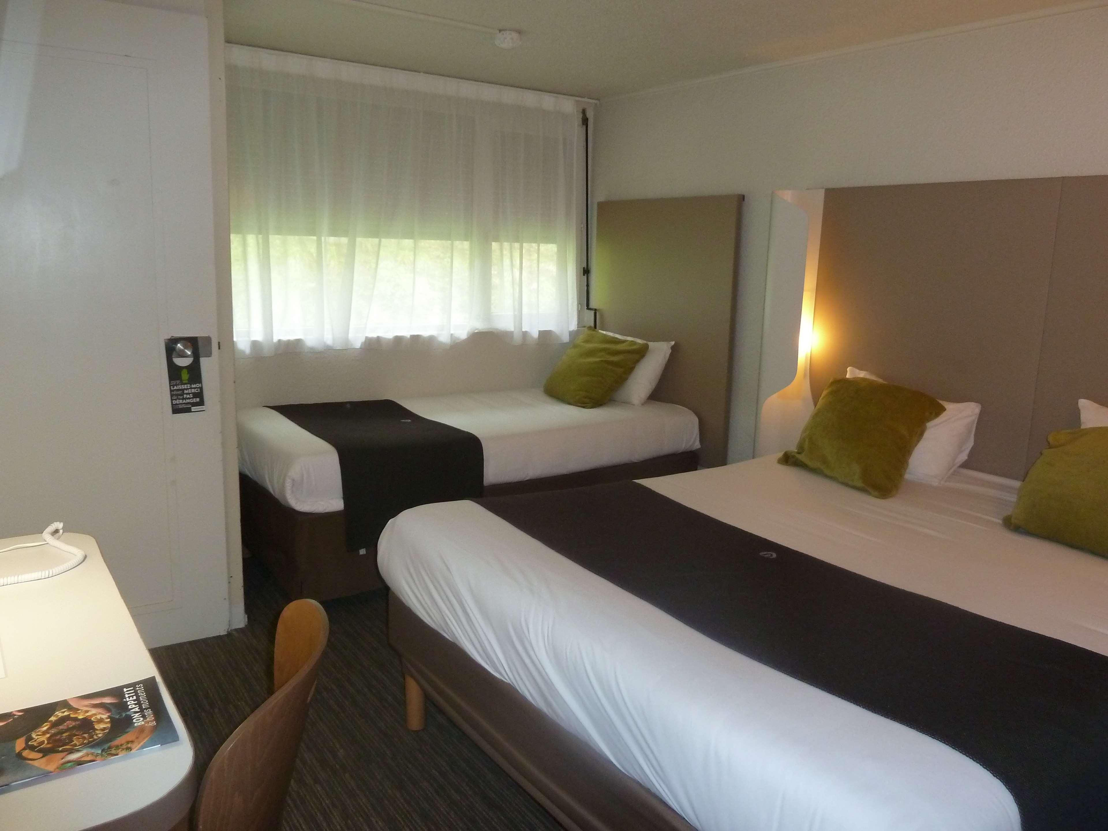 Campanile Le Mans Est Hotel Екстериор снимка