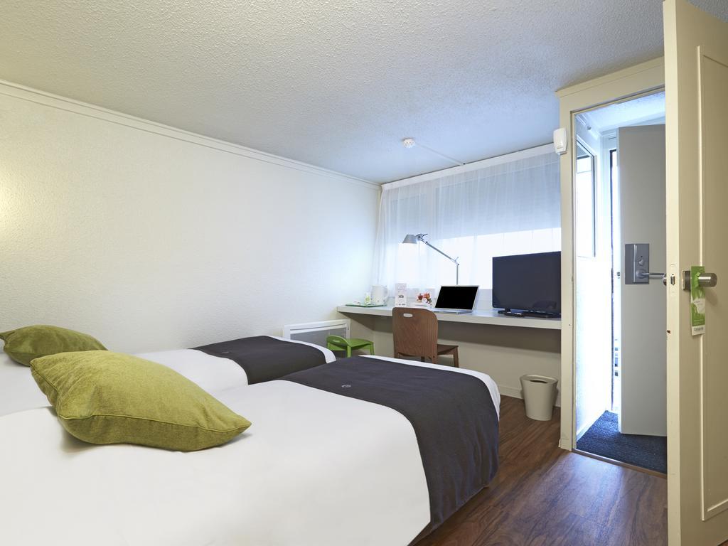 Campanile Le Mans Est Hotel Екстериор снимка