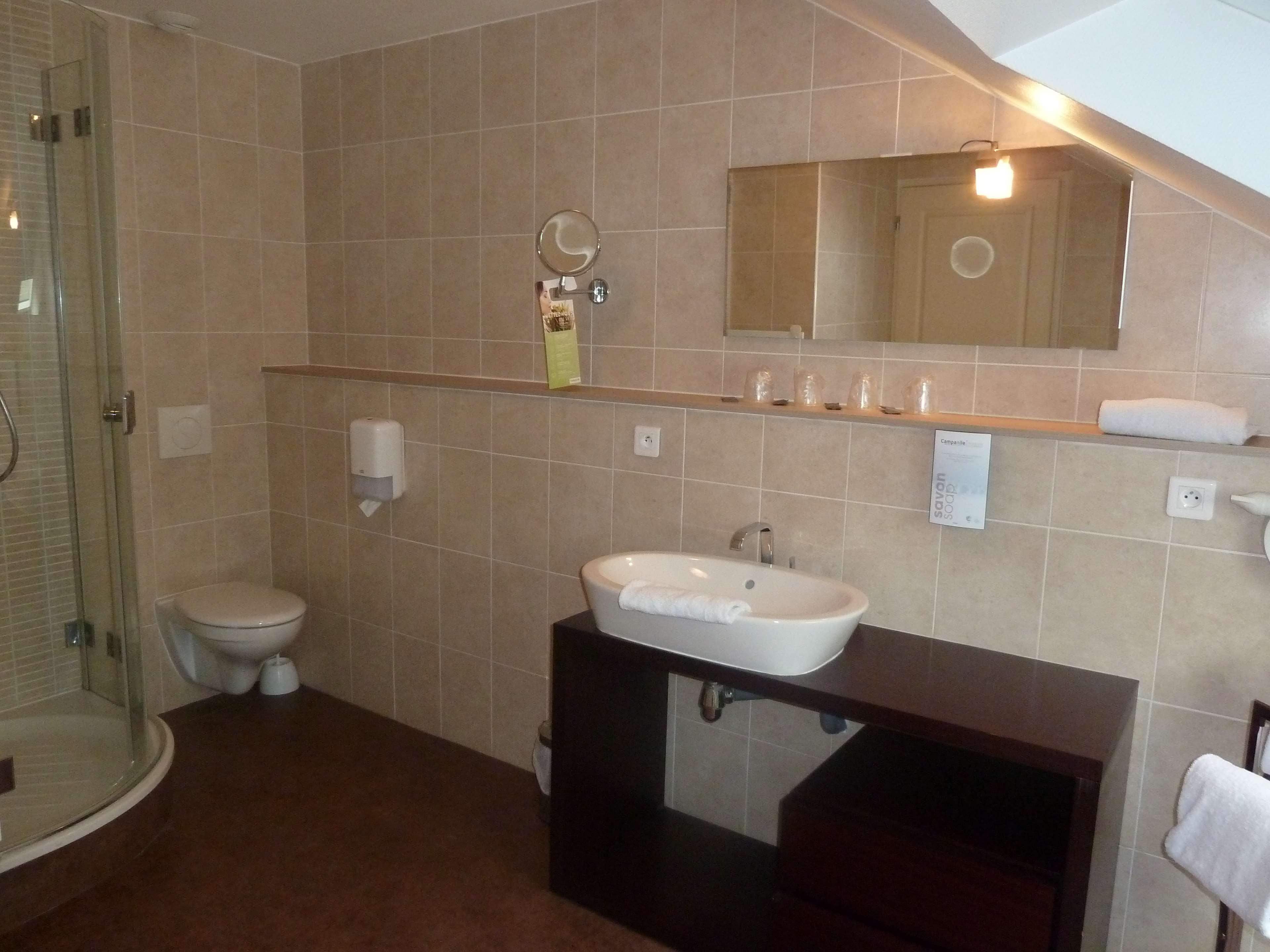 Campanile Le Mans Est Hotel Екстериор снимка