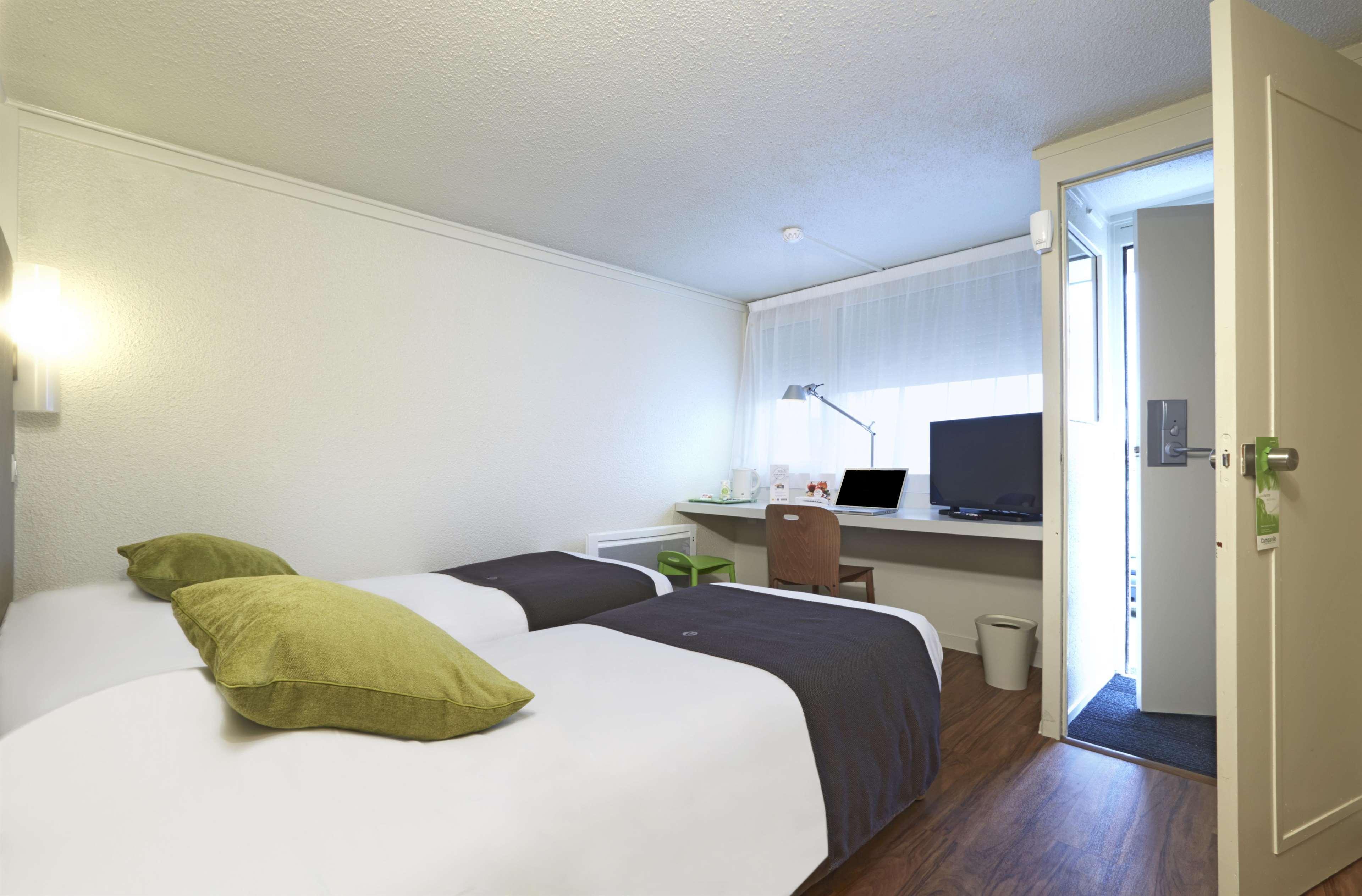 Campanile Le Mans Est Hotel Екстериор снимка